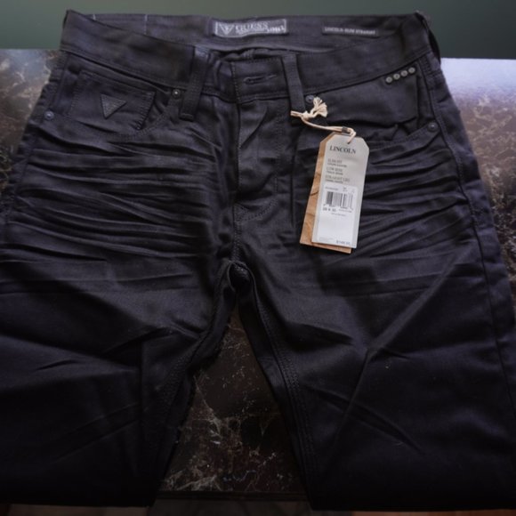 Guess Jeans - Picture 4 of 6